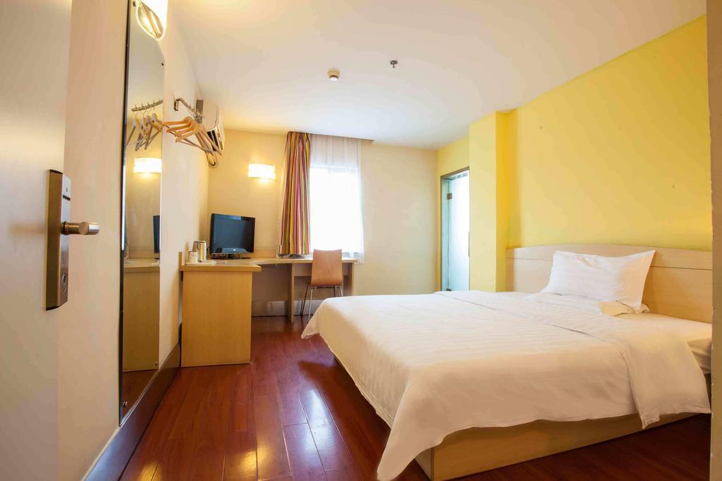 7Days Inn Foshan Dongfang Square Walmart Quarto foto